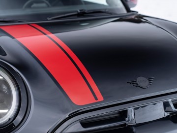 Mini John Cooper Works - Na lodzie i śniegu